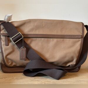 COACH Camden Canvas Brown Canvas Messenger Bag 70829. NWT